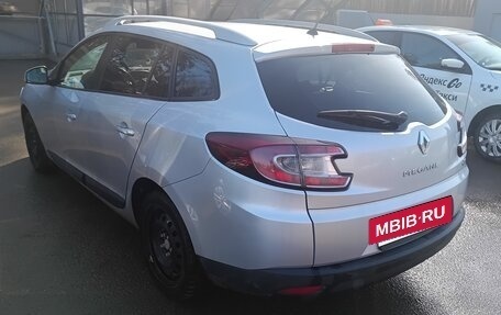 Renault Megane III, 2009 год, 630 000 рублей, 3 фотография