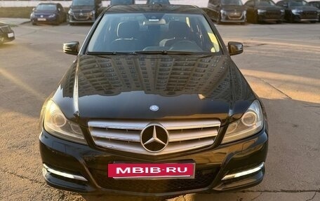 Mercedes-Benz C-Класс, 2011 год, 1 600 000 рублей, 9 фотография