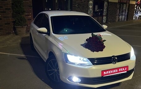 Volkswagen Jetta VI, 2013 год, 1 100 000 рублей, 15 фотография