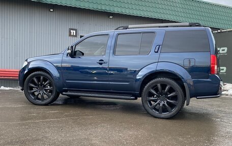 Nissan Pathfinder, 2012 год, 2 270 000 рублей, 1 фотография