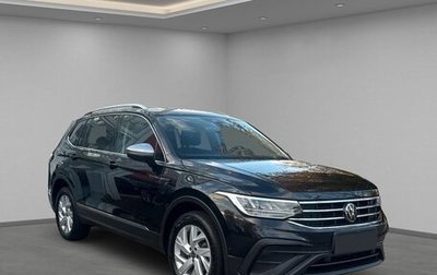 Volkswagen Tiguan II, 2022 год, 3 125 000 рублей, 1 фотография
