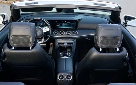 Mercedes-Benz E-Класс, 2018 год, 5 400 000 рублей, 10 фотография