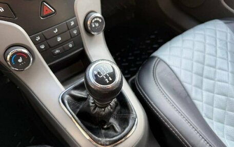 Chevrolet Cruze II, 2010 год, 470 000 рублей, 12 фотография