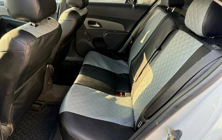 Chevrolet Cruze II, 2010 год, 470 000 рублей, 14 фотография