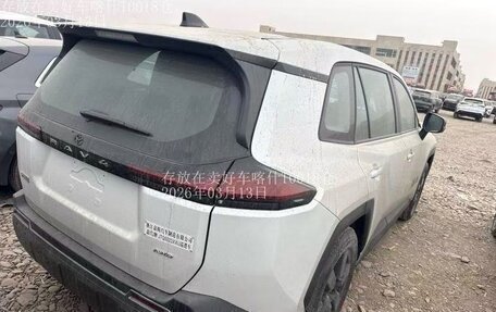 Toyota RAV4, 2026 год, 4 500 000 рублей, 3 фотография