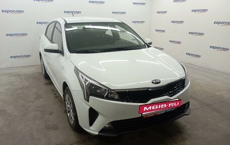 KIA Rio IV, 2020 год, 1 400 000 рублей, 2 фотография