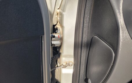 Renault Logan I, 2013 год, 800 000 рублей, 9 фотография