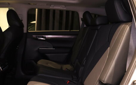 Toyota Highlander, 2025 год, 5 840 000 рублей, 11 фотография