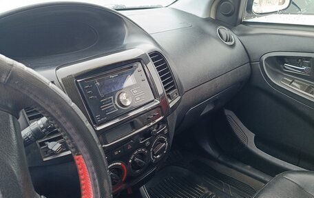 Geely MK Cross I, 2013 год, 150 000 рублей, 3 фотография