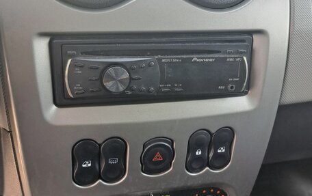 Renault Sandero I, 2010 год, 592 000 рублей, 8 фотография