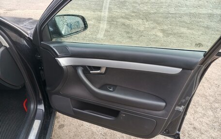 Audi A4, 2006 год, 650 000 рублей, 12 фотография