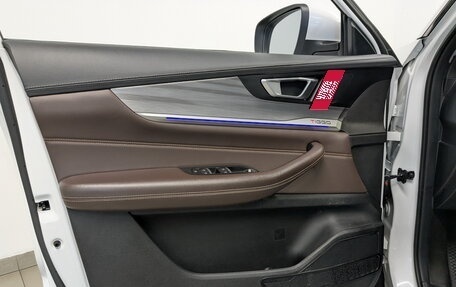 Chery Tiggo 8 Pro, 2023 год, 2 150 000 рублей, 21 фотография