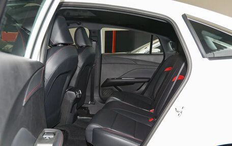 MG 5, 2026 год, 2 050 459 рублей, 24 фотография