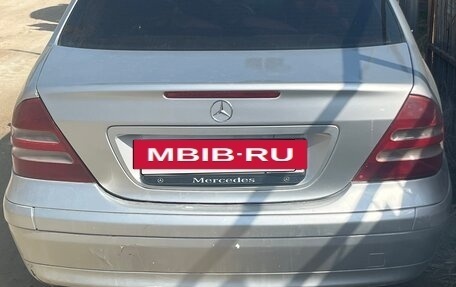 Mercedes-Benz C-Класс, 2000 год, 400 000 рублей, 2 фотография