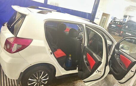 Geely MK Cross I, 2012 год, 170 000 рублей, 7 фотография