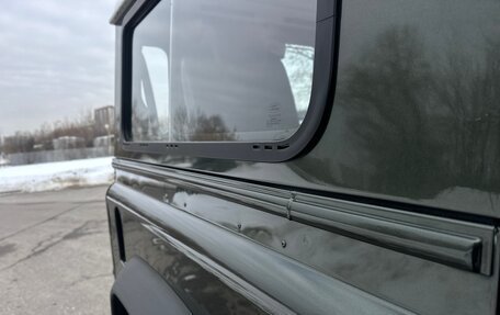 Land Rover Defender I, 2007 год, 2 950 000 рублей, 21 фотография