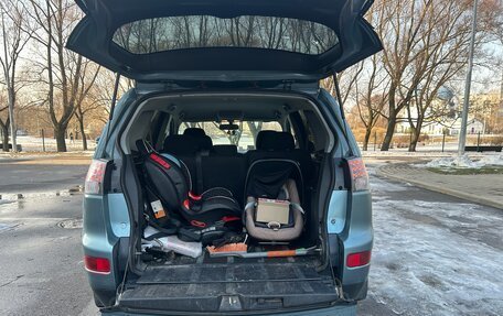 Mitsubishi Outlander III рестайлинг 3, 2007 год, 800 000 рублей, 13 фотография