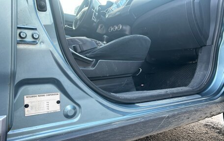 Mitsubishi Outlander III рестайлинг 3, 2007 год, 800 000 рублей, 14 фотография