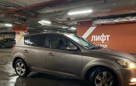KIA cee'd I рестайлинг, 2010 год, 640 000 рублей, 6 фотография