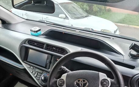 Toyota Aqua I, 2014 год, 890 000 рублей, 6 фотография