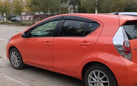 Toyota Aqua I, 2014 год, 890 000 рублей, 2 фотография