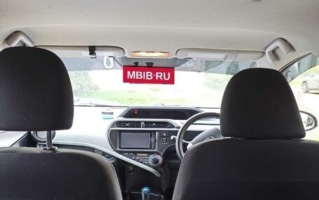 Toyota Aqua I, 2014 год, 890 000 рублей, 5 фотография