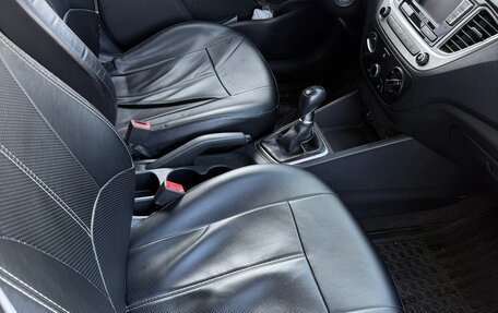 Hyundai Solaris II рестайлинг, 2019 год, 1 100 000 рублей, 10 фотография