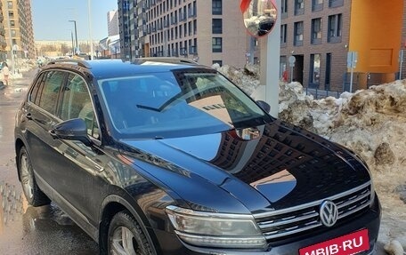 Volkswagen Tiguan II, 2019 год, 3 050 000 рублей, 2 фотография