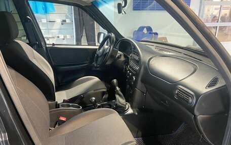 Chevrolet Niva I рестайлинг, 2019 год, 700 000 рублей, 9 фотография