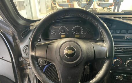 Chevrolet Niva I рестайлинг, 2019 год, 700 000 рублей, 19 фотография