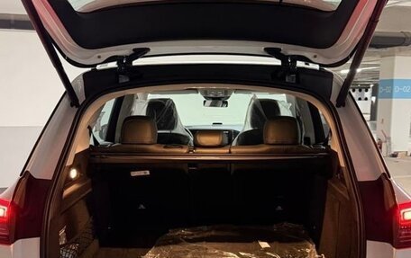 Mercedes-Benz GLE, 2025 год, 13 000 000 рублей, 6 фотография