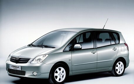 Toyota Corolla Verso I, 2002 год, 160 000 рублей, 1 фотография