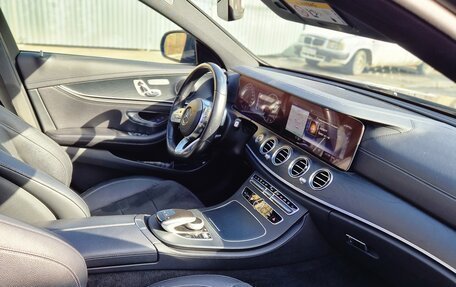 Mercedes-Benz E-Класс, 2018 год, 3 700 000 рублей, 6 фотография