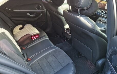 Mercedes-Benz E-Класс, 2018 год, 3 700 000 рублей, 7 фотография