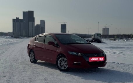 Honda Insight II рестайлинг, 2010 год, 700 000 рублей, 2 фотография