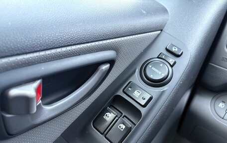 Hyundai Grand Starex Grand Starex I рестайлинг 2, 2020 год, 3 950 000 рублей, 8 фотография