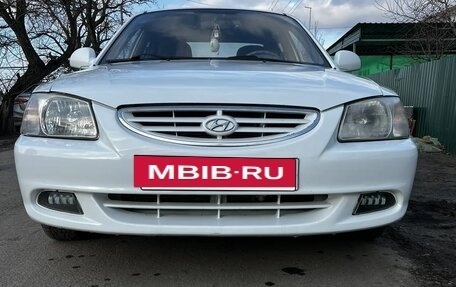 Hyundai Accent II, 2011 год, 580 000 рублей, 3 фотография