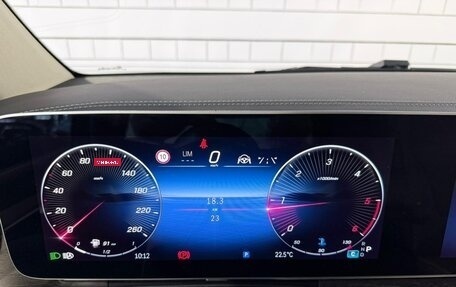 Mercedes-Benz V-Класс, 2025 год, 15 000 000 рублей, 16 фотография