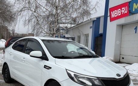 KIA Rio III рестайлинг, 2016 год, 735 000 рублей, 2 фотография