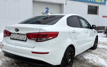 KIA Rio III рестайлинг, 2016 год, 735 000 рублей, 4 фотография