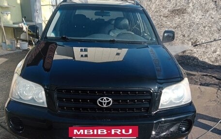 Toyota Highlander III, 2001 год, 749 999 рублей, 2 фотография