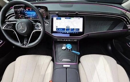 Mercedes-Benz E-Класс, 2025 год, 7 400 000 рублей, 5 фотография