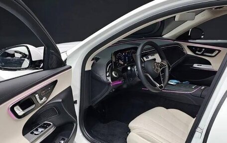 Mercedes-Benz E-Класс, 2025 год, 7 400 000 рублей, 3 фотография