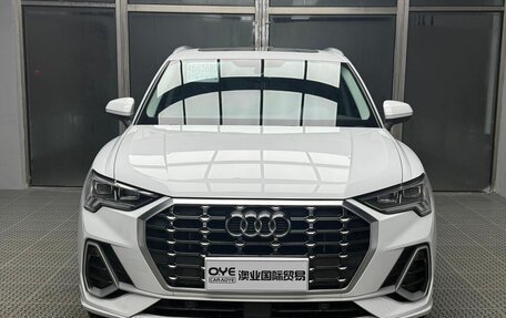 Audi Q3, 2022 год, 2 300 000 рублей, 3 фотография