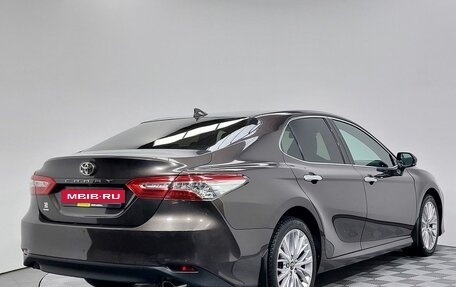 Toyota Camry, 2018 год, 2 749 000 рублей, 5 фотография
