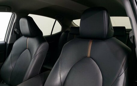 Toyota Camry, 2018 год, 2 749 000 рублей, 18 фотография