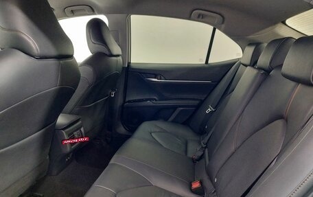 Toyota Camry, 2018 год, 2 749 000 рублей, 20 фотография