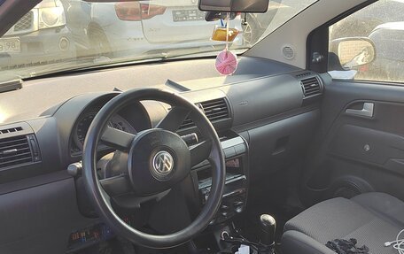 Volkswagen Fox, 2006 год, 299 000 рублей, 5 фотография