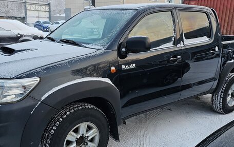 Toyota Hilux VII, 2014 год, 1 700 000 рублей, 2 фотография