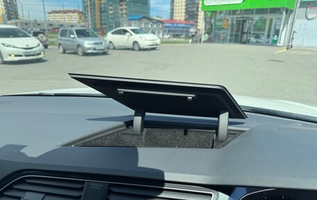 Volkswagen Tiguan II, 2018 год, 2 100 000 рублей, 19 фотография